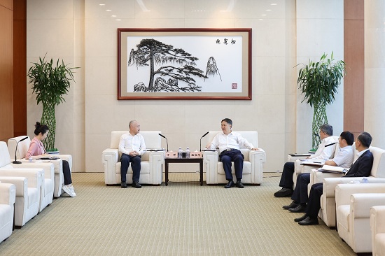 華能集團黨組書記、董事長溫樞剛會見海口市市長丁暉