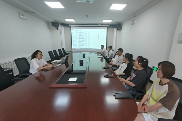 內(nèi)蒙古烏海千里山供電公司夯基礎(chǔ)，強(qiáng)管理，線損治理見實(shí)效