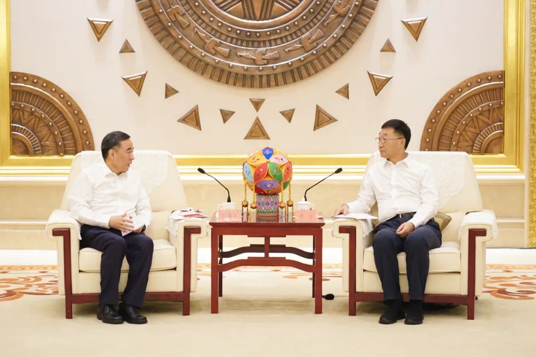 中國(guó)能建黨委書(shū)記、董事長(zhǎng)宋海良拜會(huì)廣西壯族自治區(qū)黨委書(shū)記劉寧