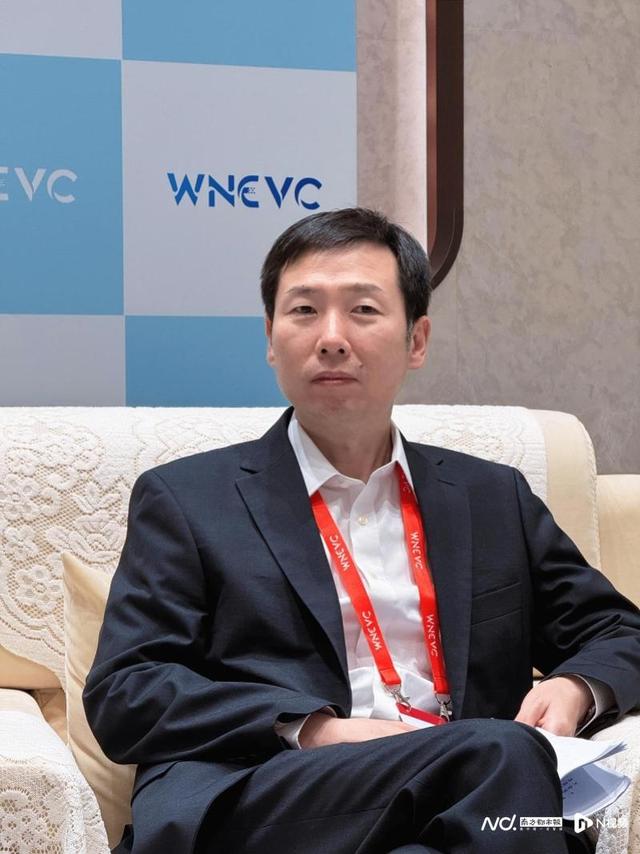 侯福深：車企應(yīng)達(dá)成全球合作共識，促進(jìn)新能源汽車發(fā)展