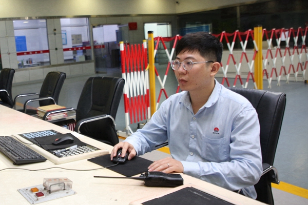 陜煤石電:國慶在崗 保電有我