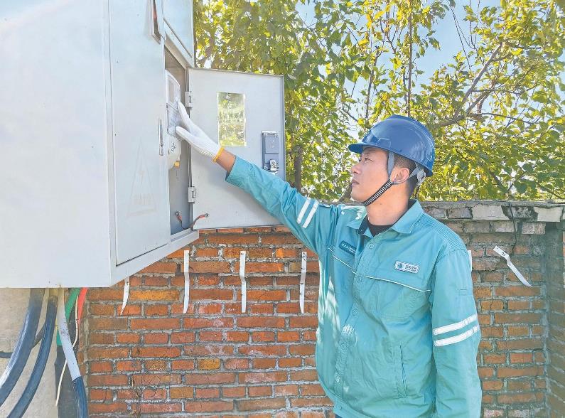 馮文興:走在為客戶服務(wù)的第一線