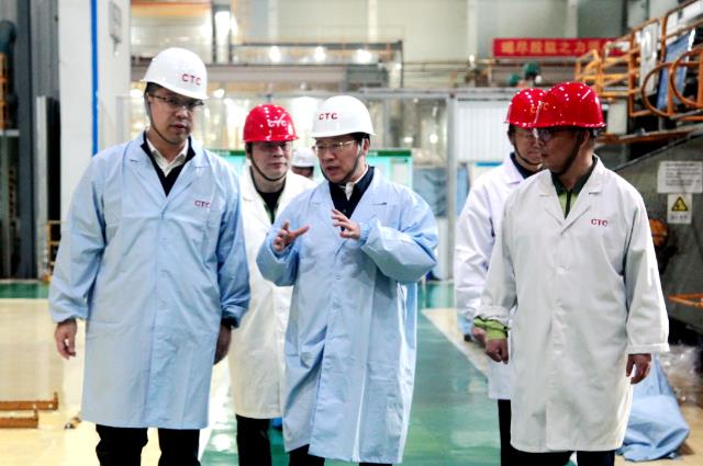 中國電氣裝備黨委書記、董事長李洪鳳赴浙江盛達、恒馳電氣、西電常變、常州東智調(diào)研