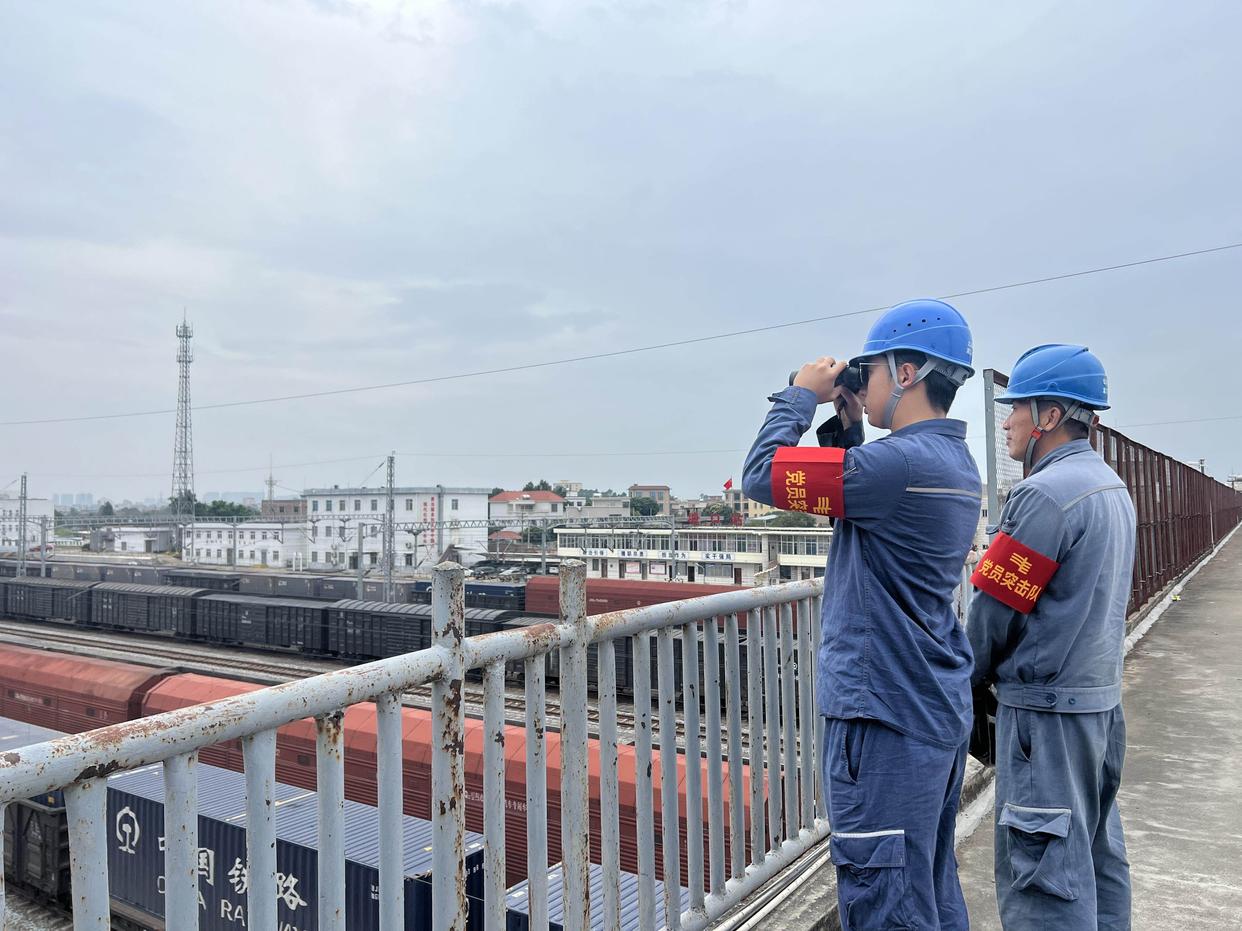 遂溪供電局未雨綢繆，全力做好春節(jié)春運(yùn)電力保供