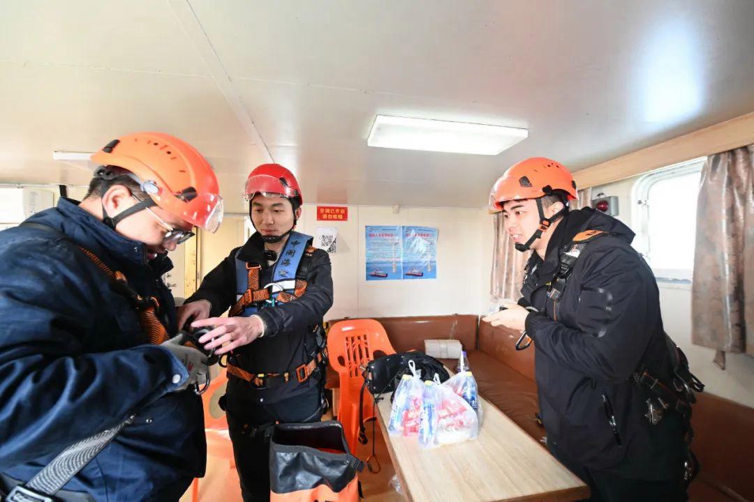 海上風電運維工程師：攀登百米高的風機，與海風作伴