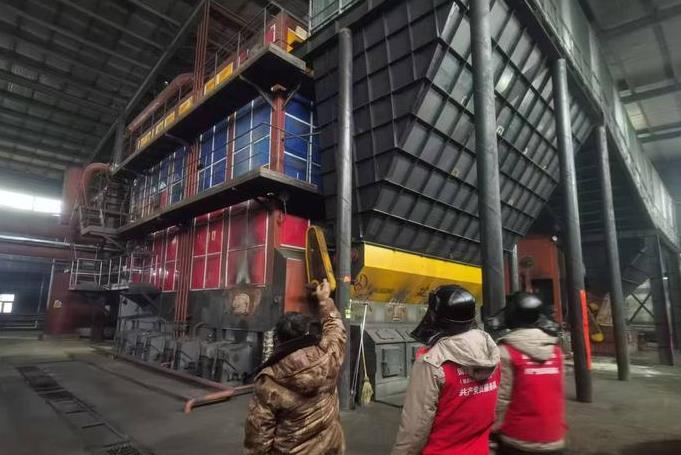 國網(wǎng)康?？h供電公司積極應對寒潮 全力服務供暖企業(yè)