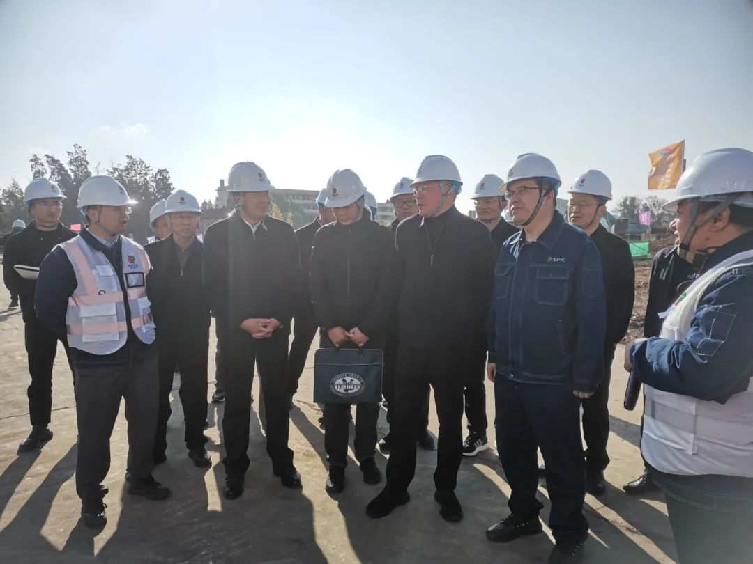 云南省能源局局長陳杰到云南國際陸良項(xiàng)目現(xiàn)場調(diào)研