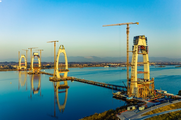 廣東交通集團(tuán)按下項(xiàng)目建設(shè)“快進(jìn)鍵” 沖刺“開門紅”