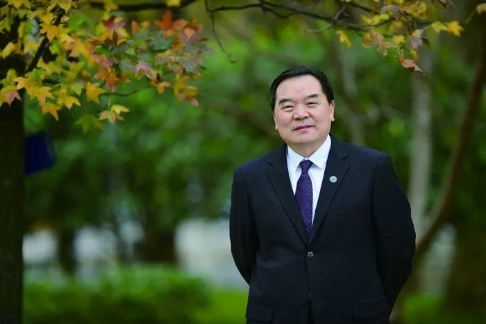 中國科學院院士包信和：能源大變革帶來產業(yè)新機遇